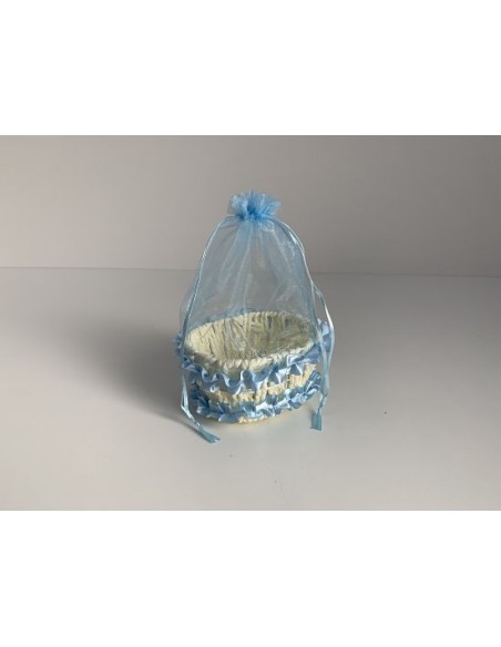 CESTA CON ORGANZA CELESTE 12.5X9.5X6CM