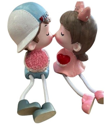 FIGURA DECORACION PAREJA ENAMORADOS BESO 19cm