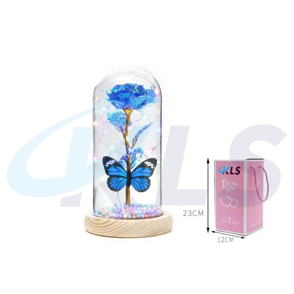 DECORANCION DE ROSA CON MARIPOSA AZUL