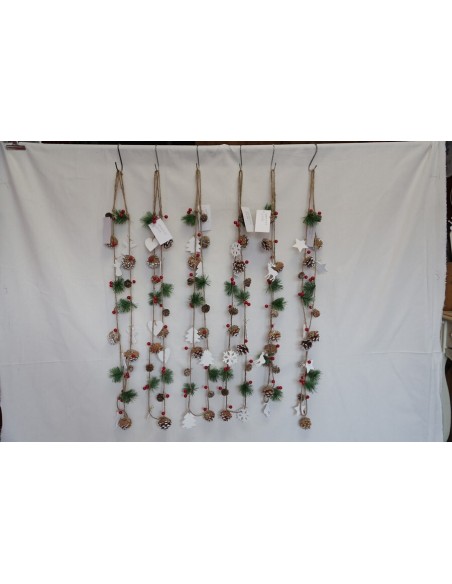 COLGANTE PIÑAS DE PINO C/ FORMAS 150CM STD