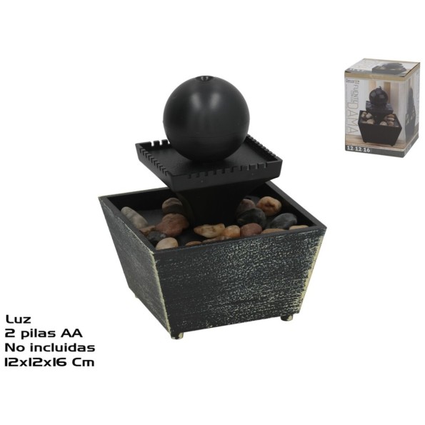 FUENTE CON LUZ DAMA 12X12X16 CM