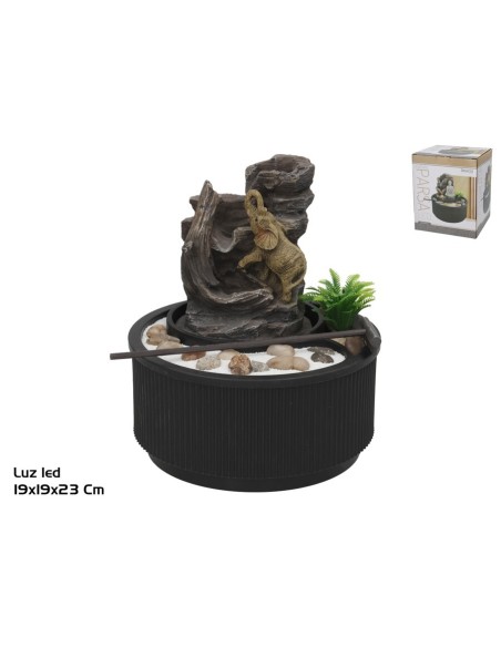 FUENTE ELEFANTE FELIZ C/LED CALIDA 19X19X23CM
