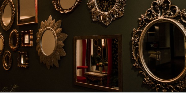 Decoración de pared al por mayor: cuadros, metal, rafia y figuras que más se venden