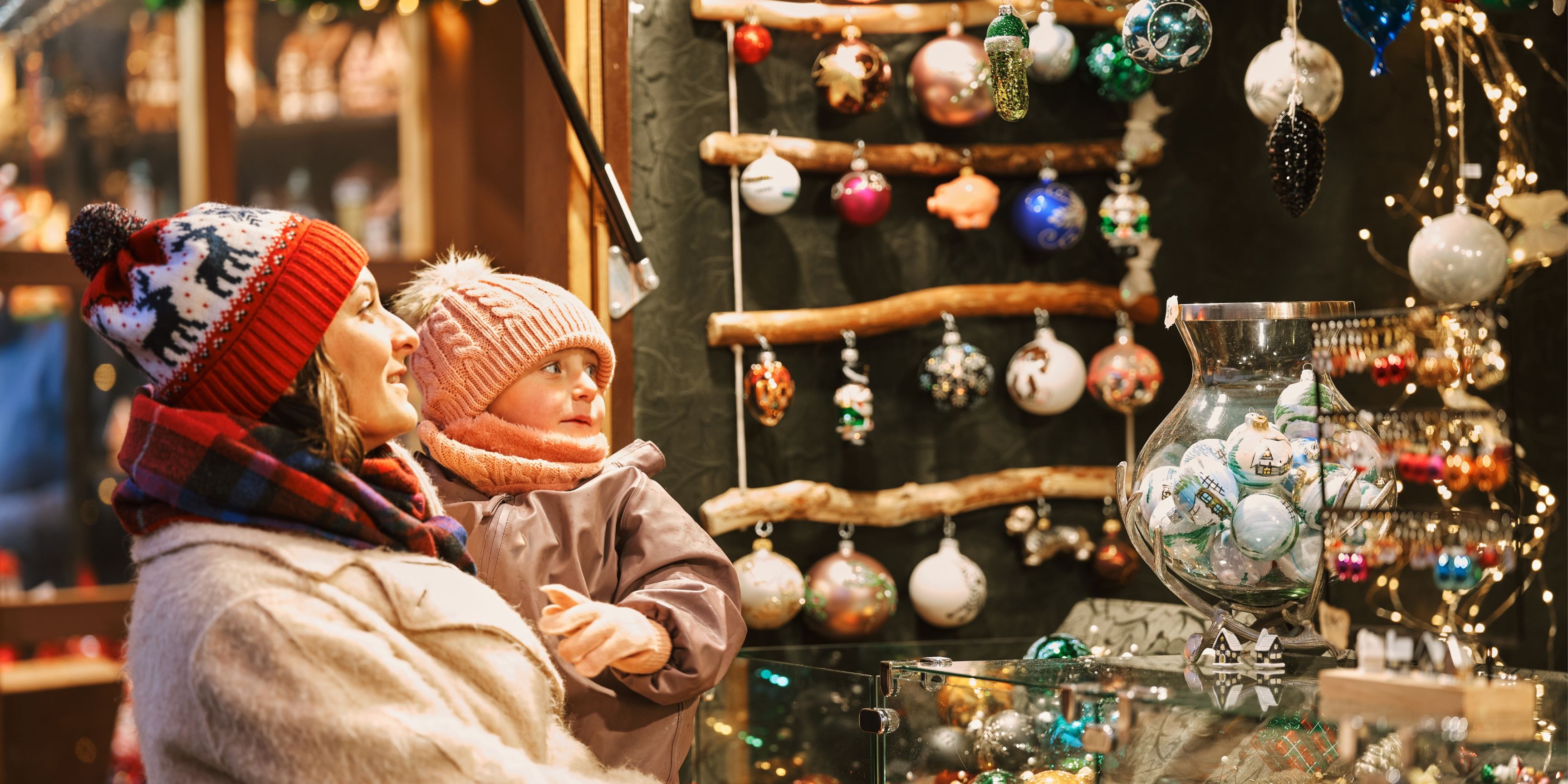 Decoración navideña al por mayor: qué pedir para tu tienda esta Navidad